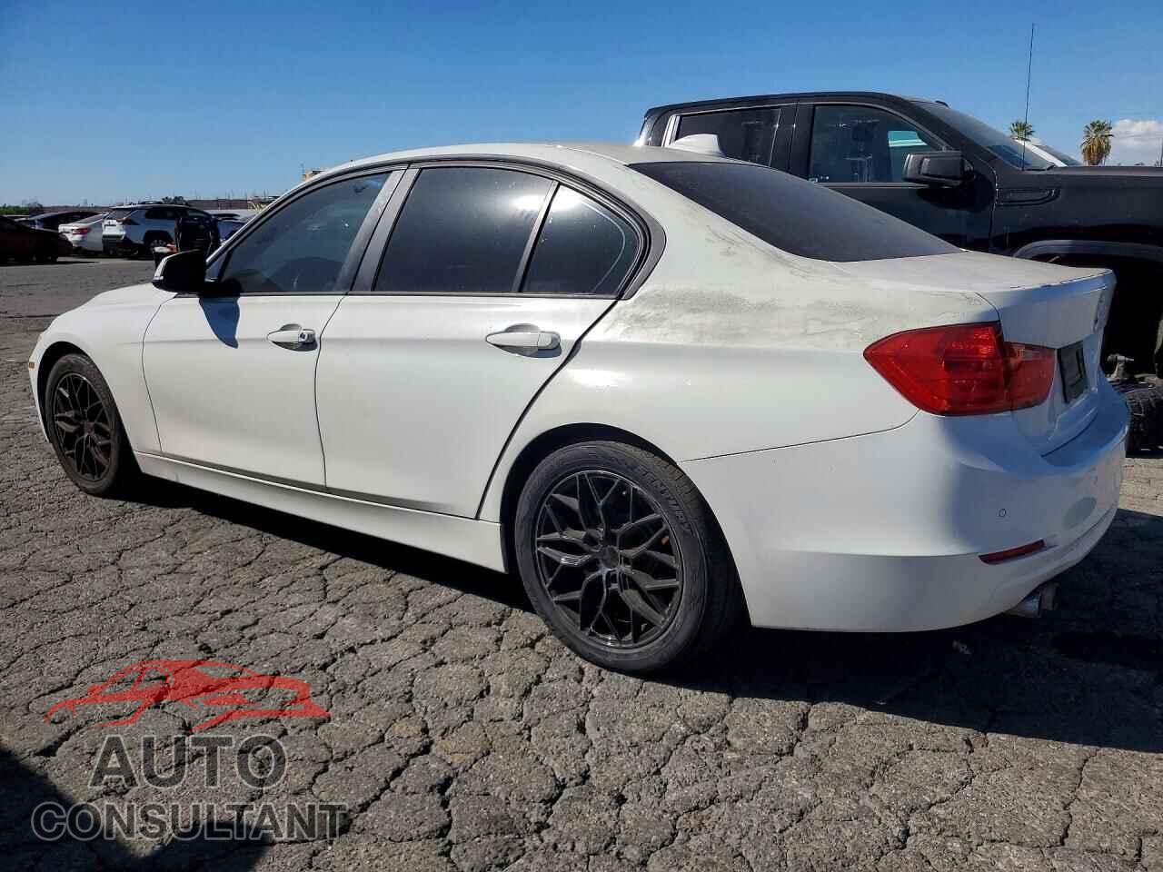 BMW 3 SERIES 2014 - WBA3A5C56EP601438
