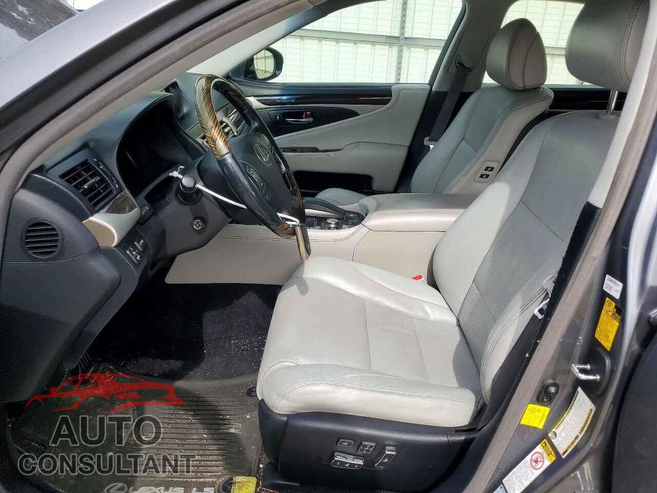 LEXUS LS460 2015 - JTHCL5EF4F5024083