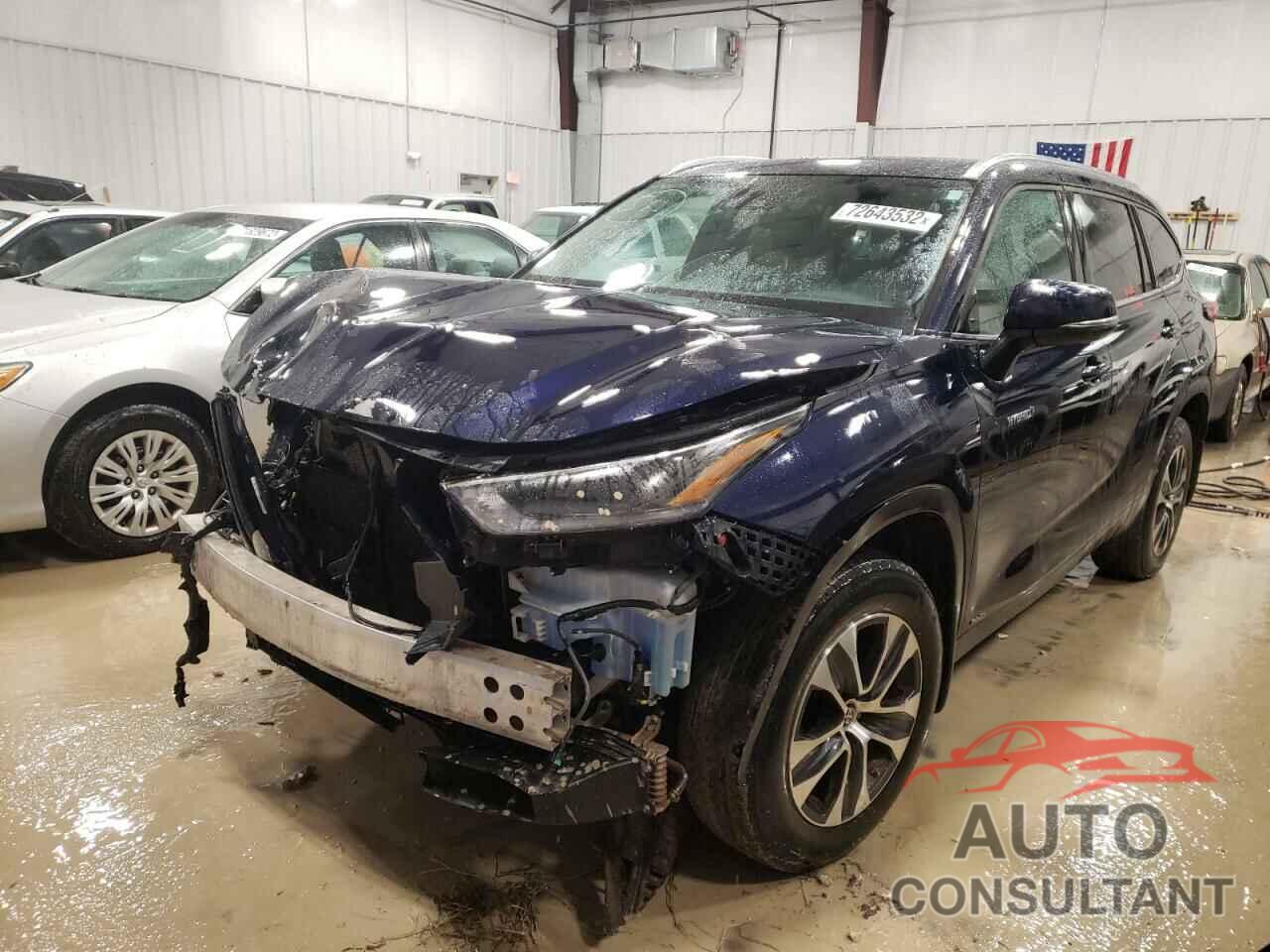 TOYOTA HIGHLANDER 2021 - 5TDGBRCH1MS515638