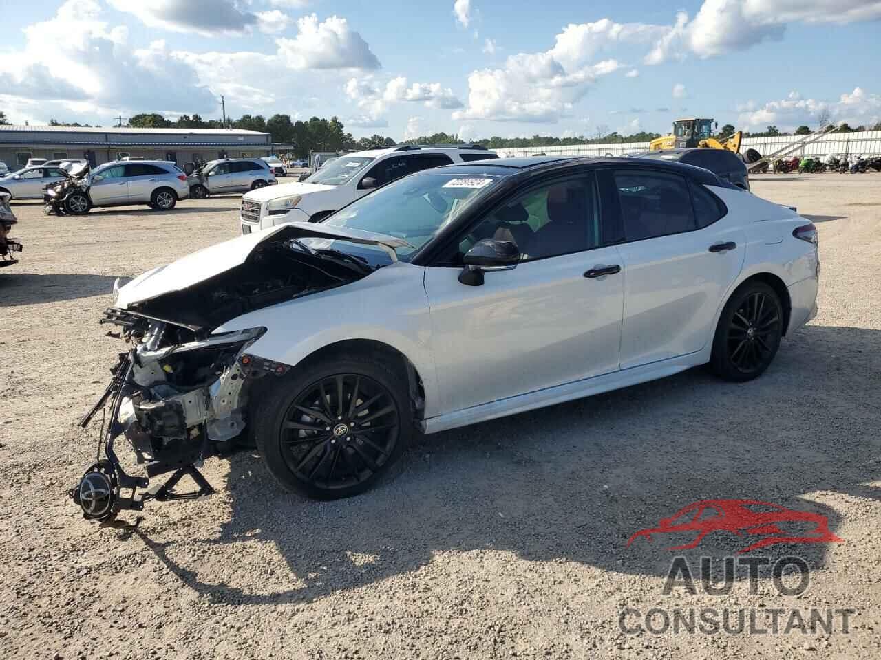 TOYOTA CAMRY 2021 - 4T1K61AK0MU465403