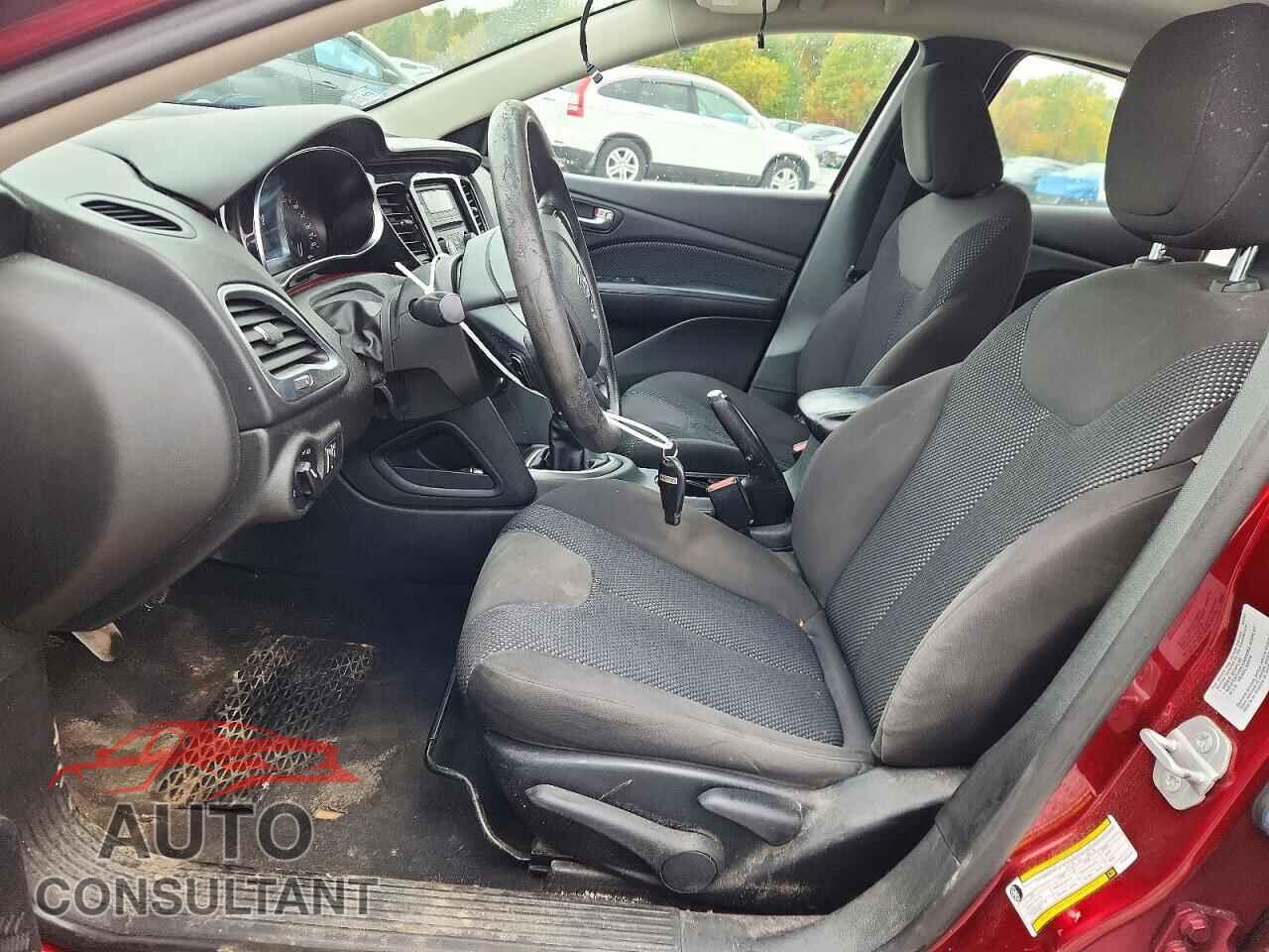 DODGE DART 2015 - 1C3CDFAAXFD252789