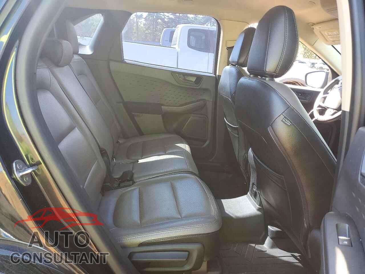 FORD ESCAPE 2020 - 1FMCU0F63LUA54835