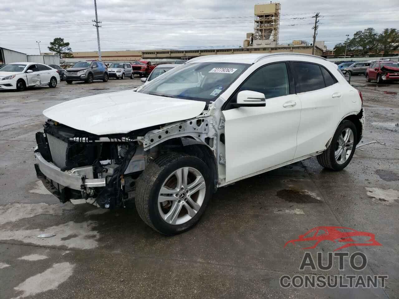 MERCEDES-BENZ GLA-CLASS 2019 - WDCTG4EB7KU003669