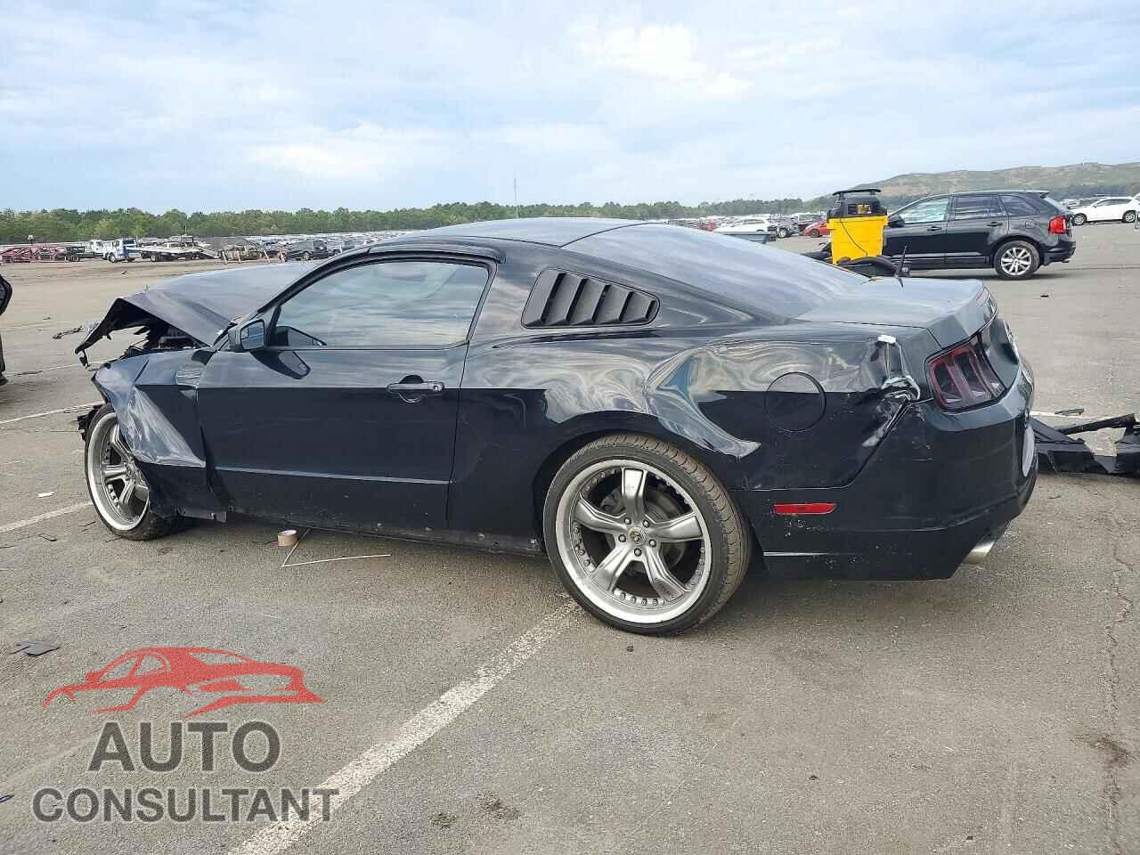 FORD MUSTANG 2014 - 1ZVBP8AM3E5201242