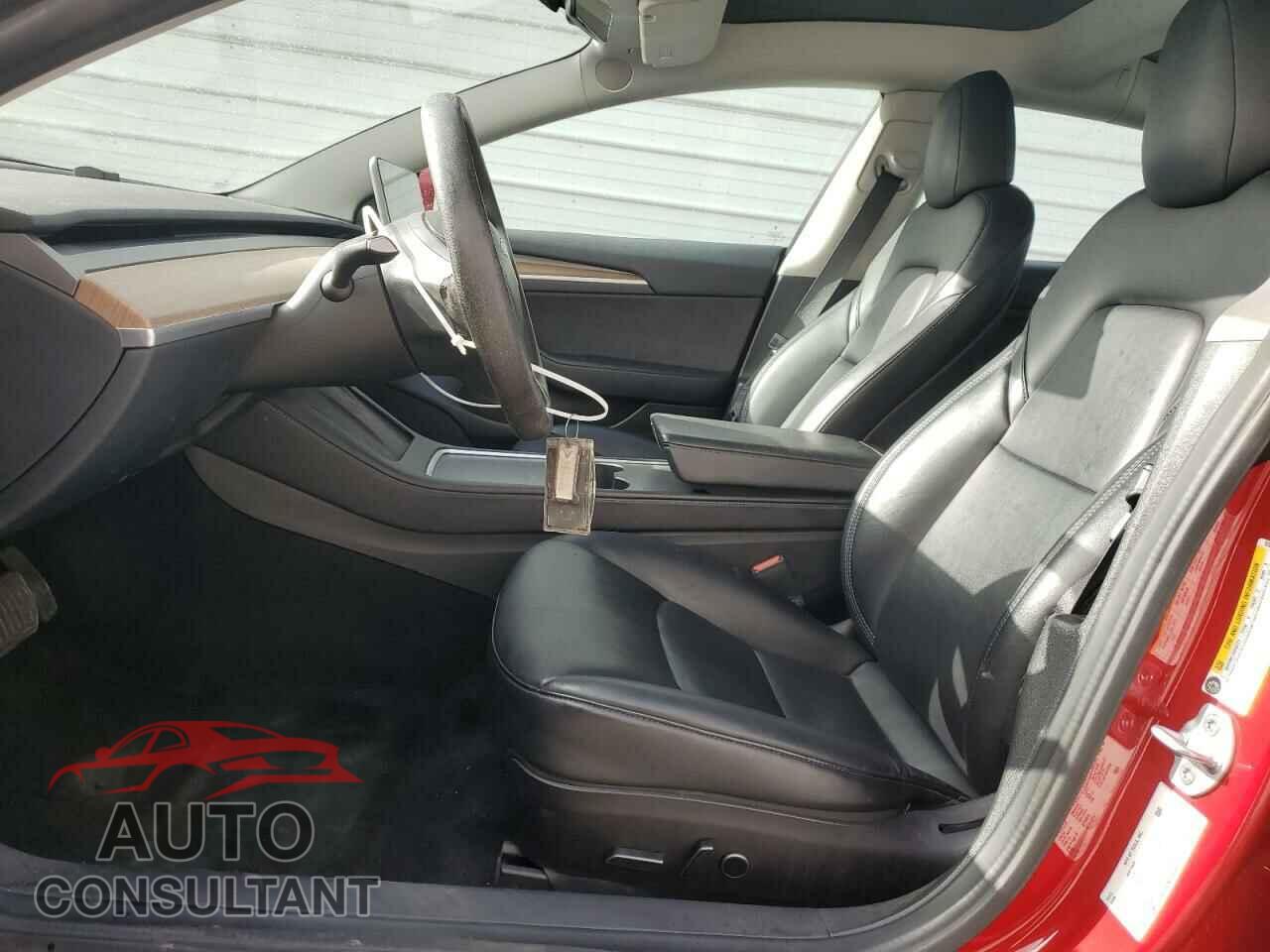 TESLA MODEL 3 2022 - 5YJ3E1EA5NF303869
