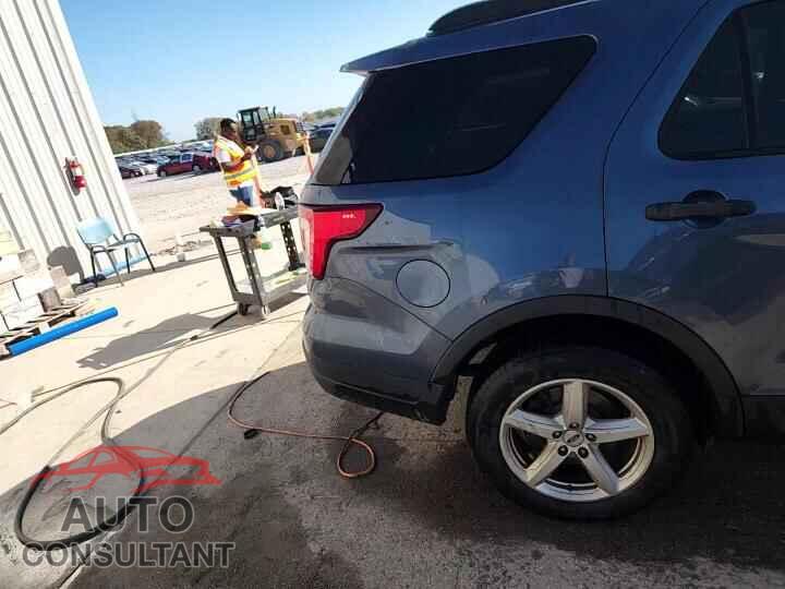FORD EXPLORER 2018 - 1FM5K8B8XJGC42607