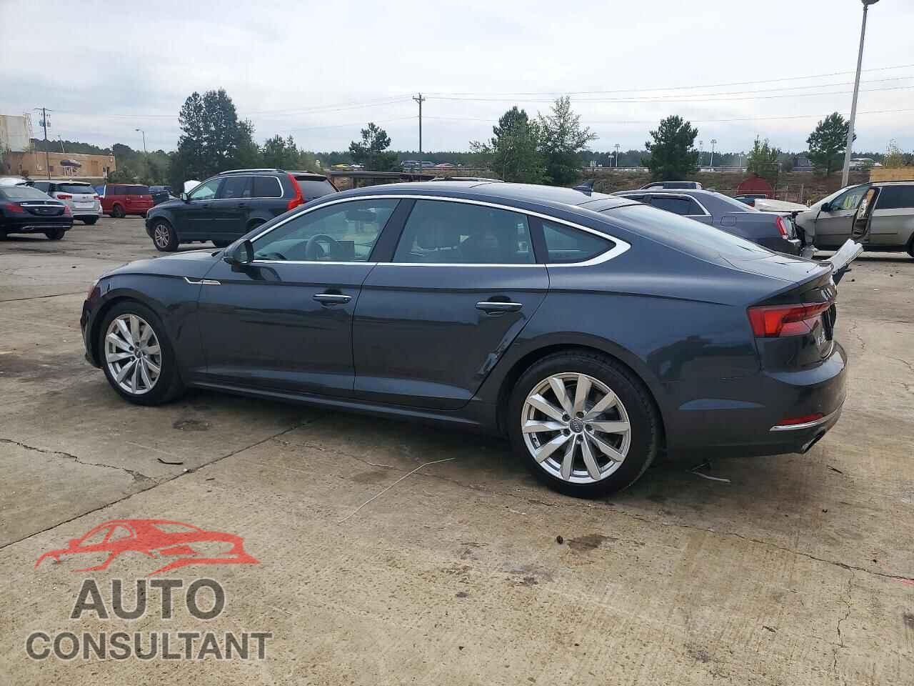 AUDI A5 2018 - WAUANCF57JA018563
