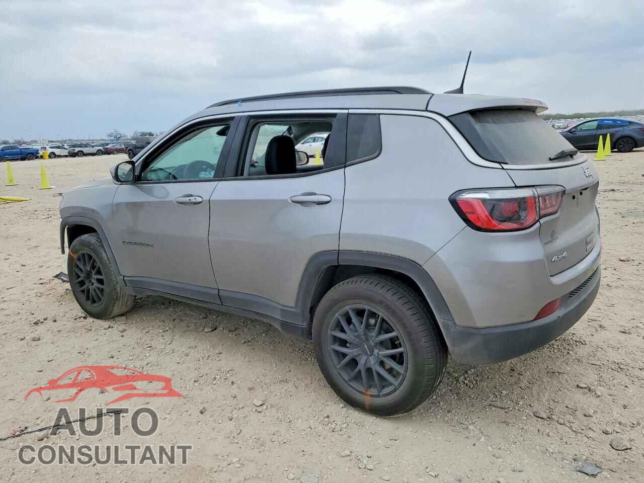 JEEP COMPASS 2019 - 3C4NJDBB0KT741635