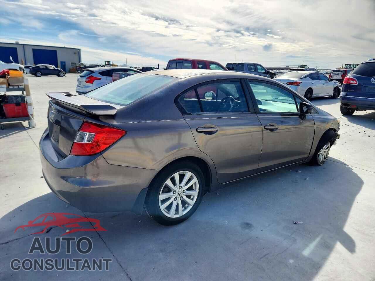 HONDA CIVIC 2012 - 2HGFB2F88CH519019