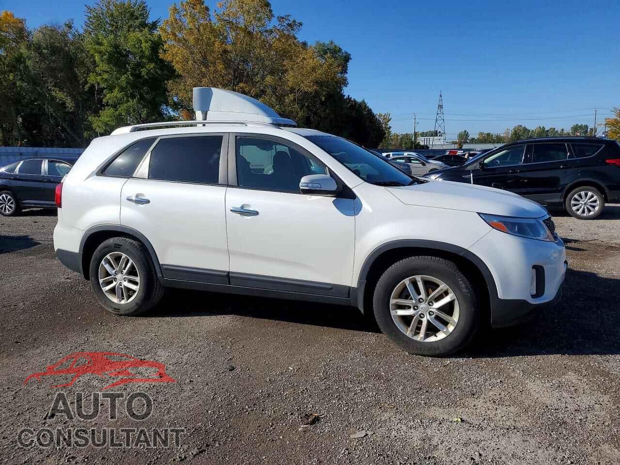 KIA SORENTO 2014 - 5XYKT3A67EG497117