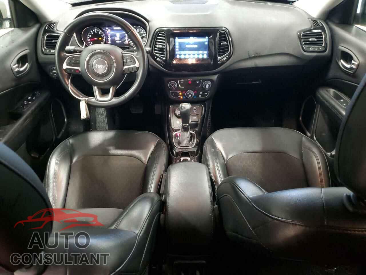 JEEP COMPASS 2019 - 3C4NJDBB8KT600294