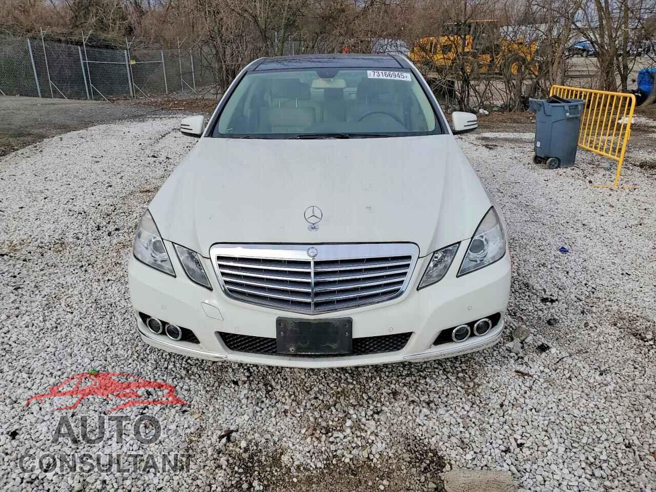MERCEDES-BENZ E-CLASS 2011 - WDDHF5GB3BA505880