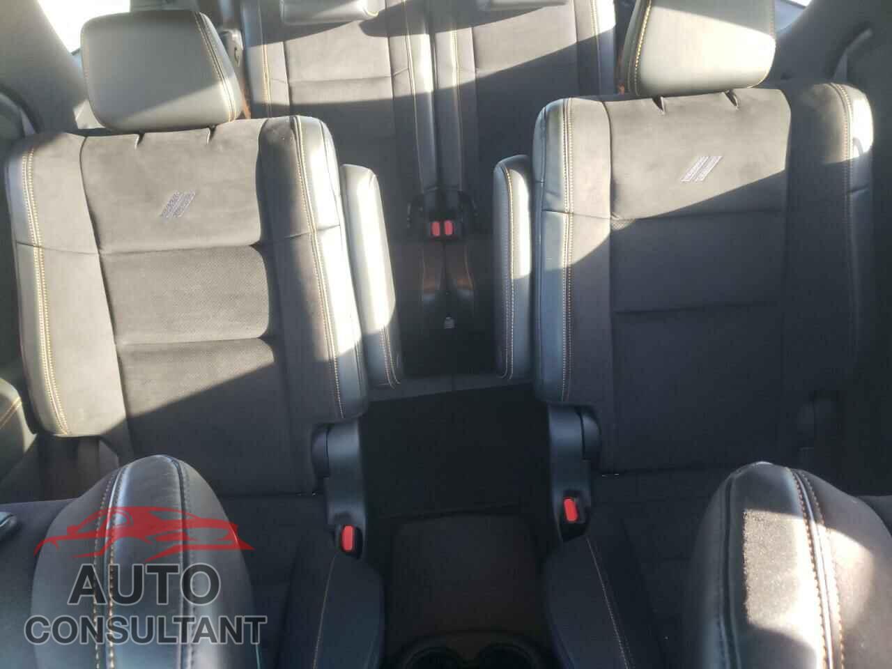 DODGE DURANGO 2023 - 1C4SDJCT2PC655715