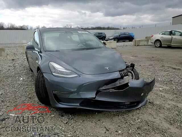 TESLA MODEL 3 2017 - 5YJ3E1EA6HF000913