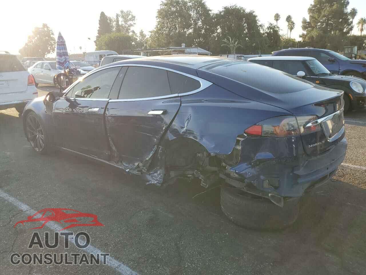 TESLA MODEL S 2018 - 5YJSA1E28JF298211