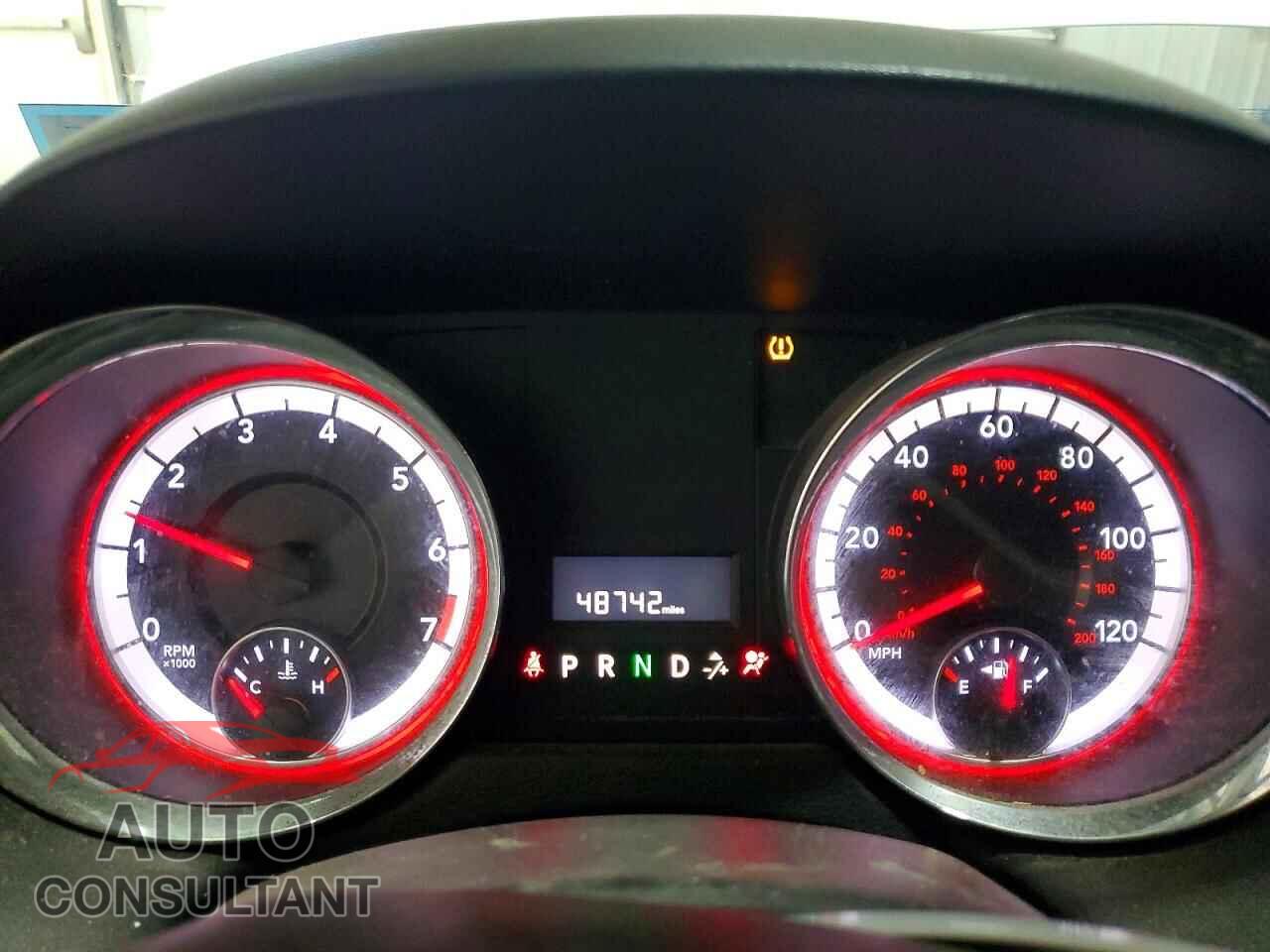 DODGE CARAVAN 2014 - 2C4RDGBG2ER428177