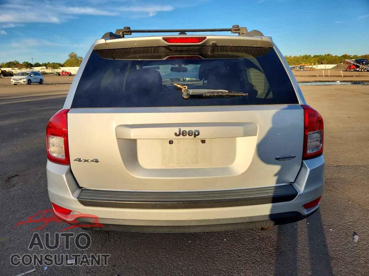 JEEP COMPASS 2013 - 1C4NJDEB7DD253500