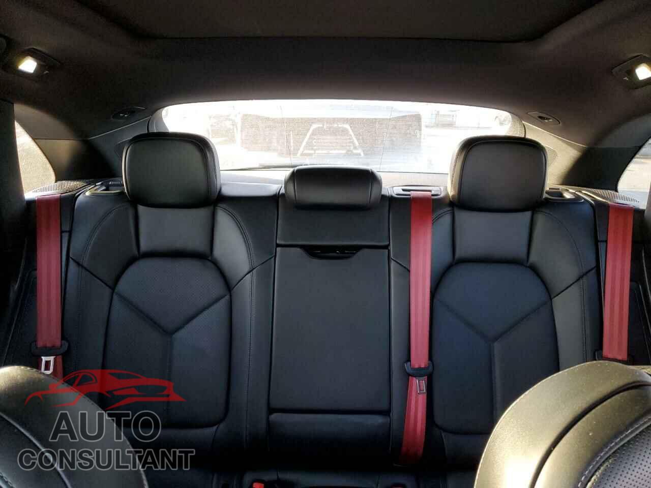PORSCHE MACAN 2022 - WP1AA2A57NLB05596