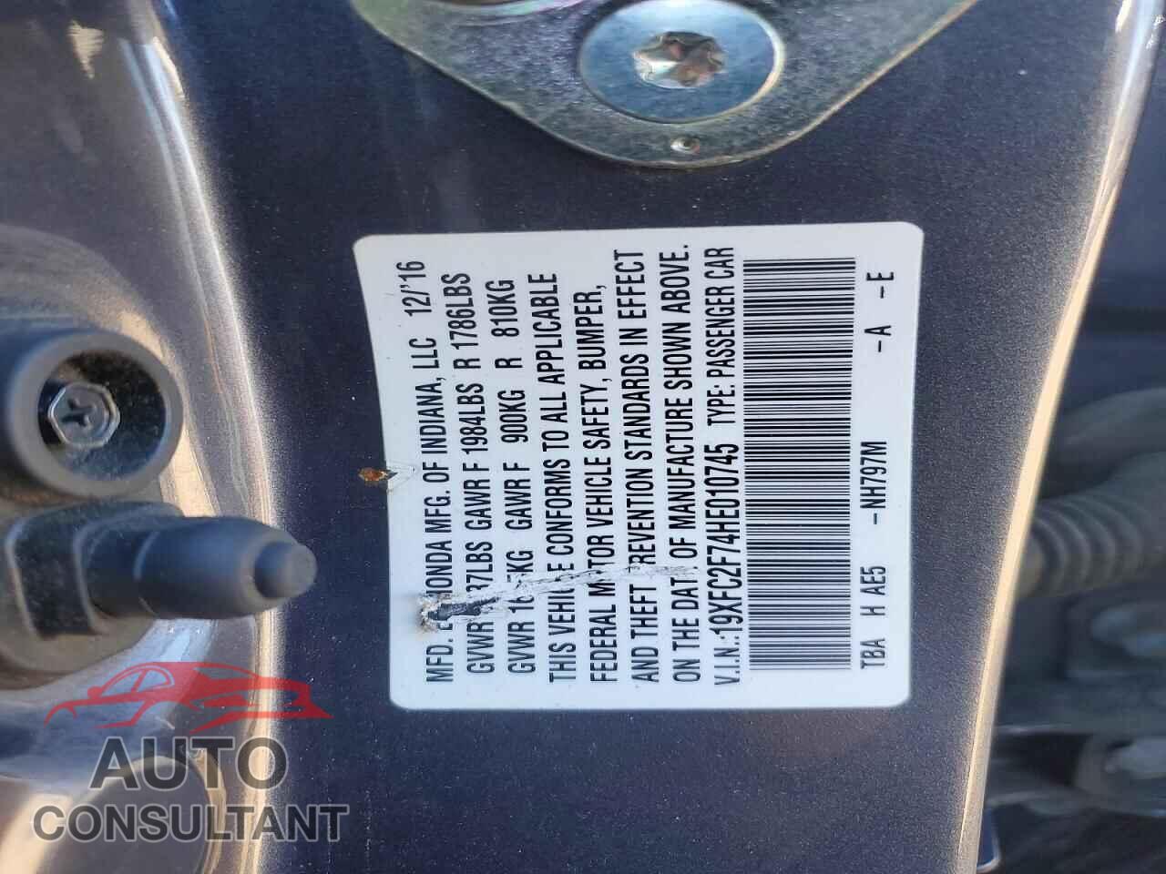HONDA CIVIC 2017 - 19XFC2F74HE010745