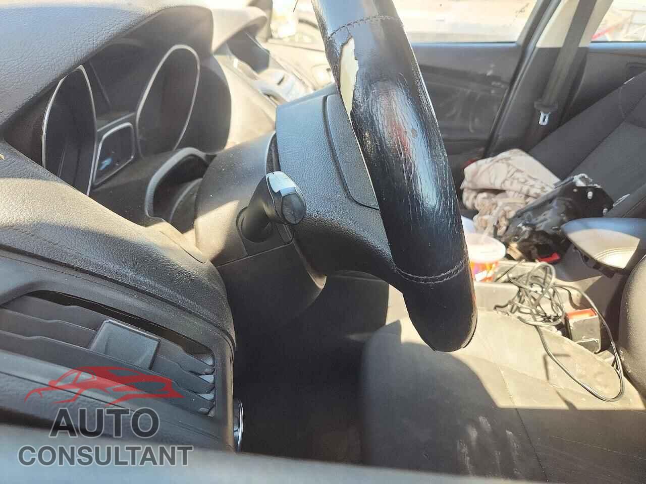 FORD FOCUS 2015 - 1FADP3K26FL263099