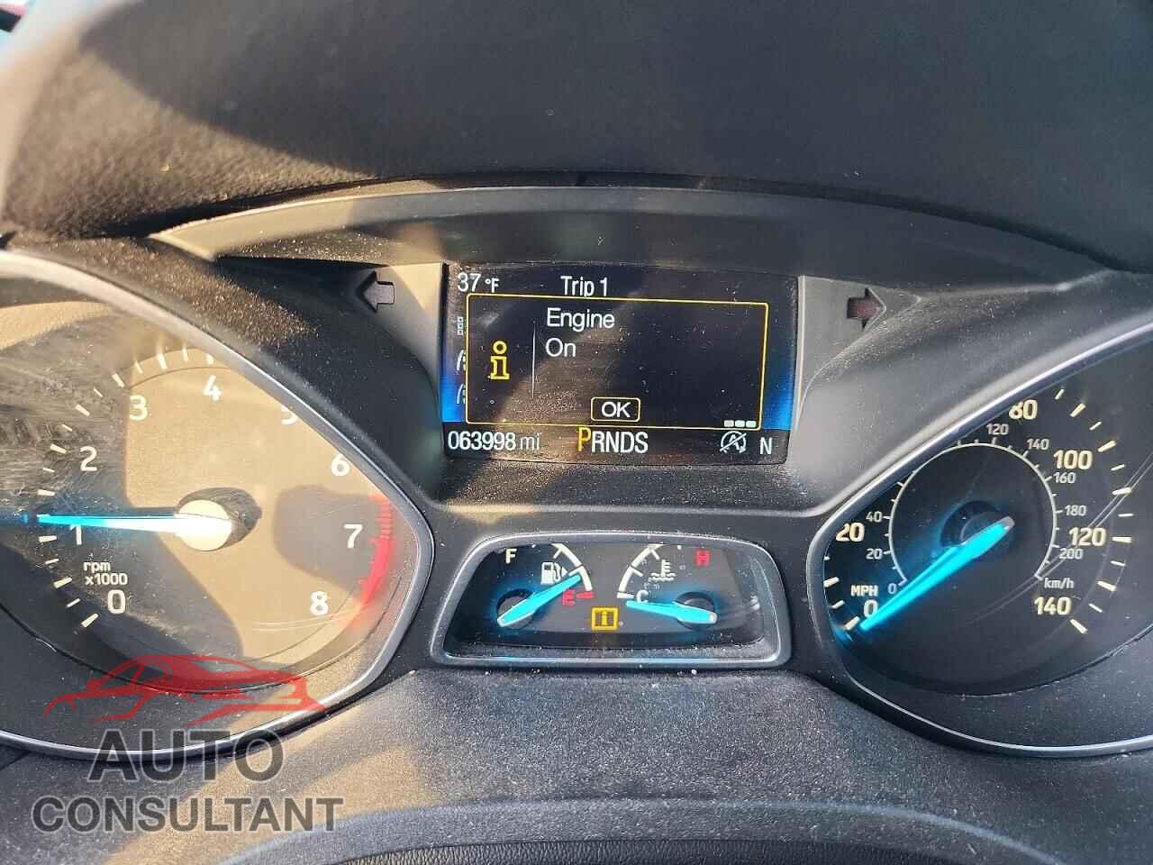 FORD ESCAPE 2017 - 1FMCU0JD0HUB14258