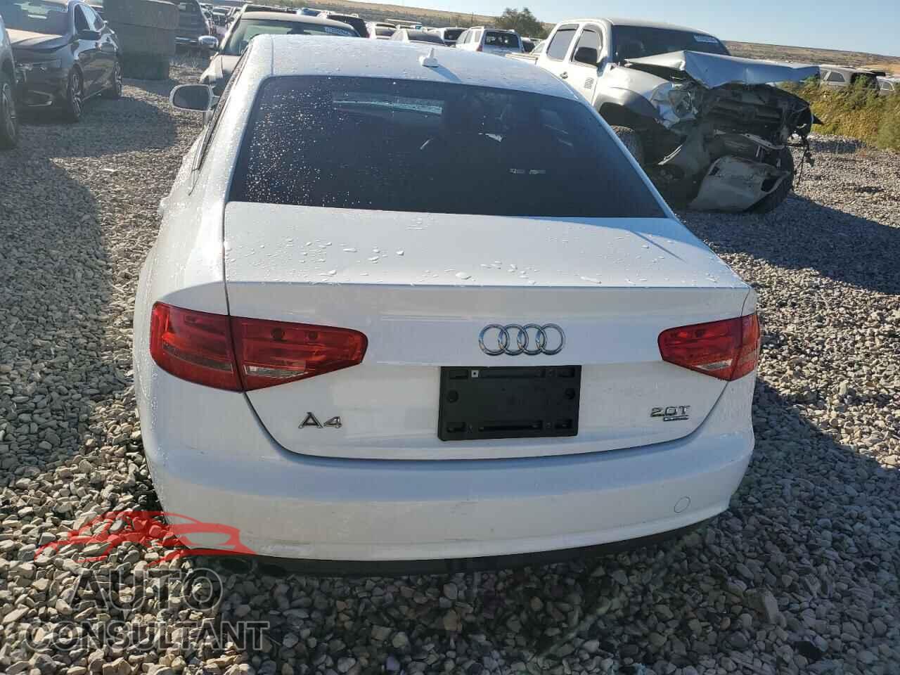 AUDI A4 2014 - WAUBFAFL1EN018643