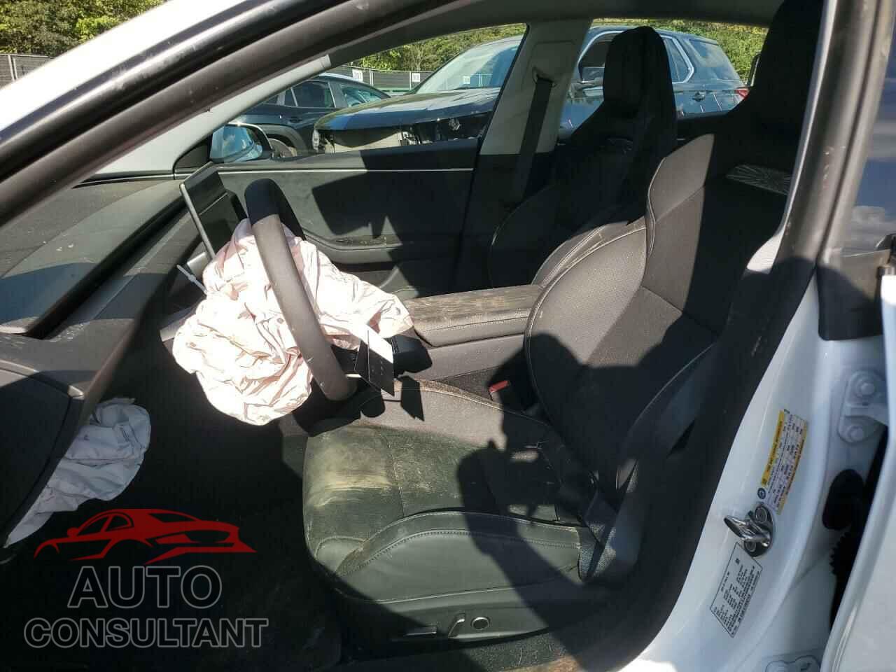 TESLA MODEL 3 2024 - 5YJ3E1ET4RF827439