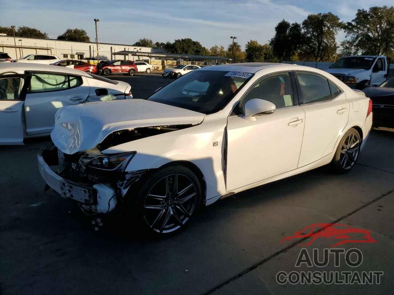 LEXUS IS 2018 - JTHBA1D22J5082324