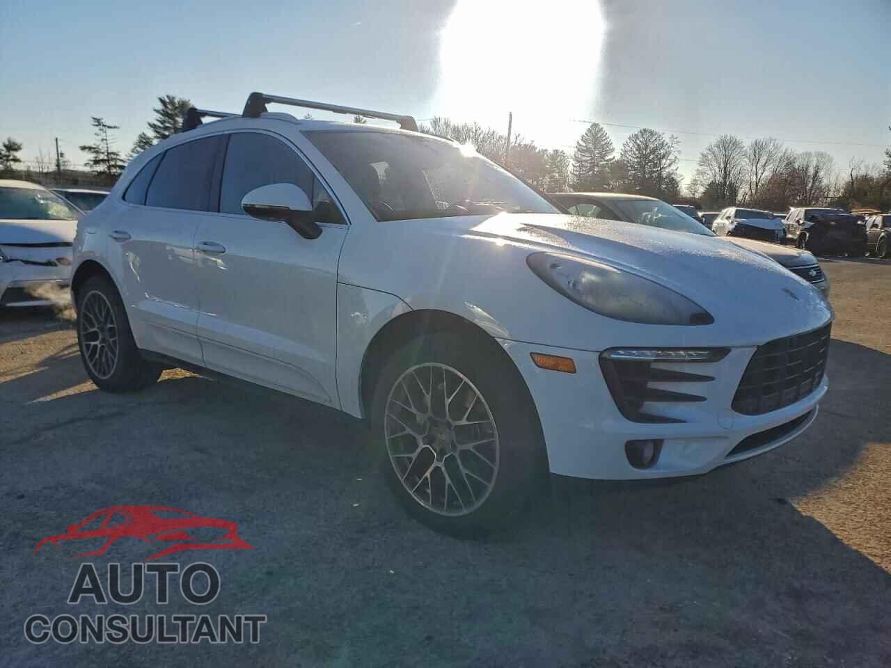 PORSCHE MACAN 2015 - WP1AB2A54FLB70937