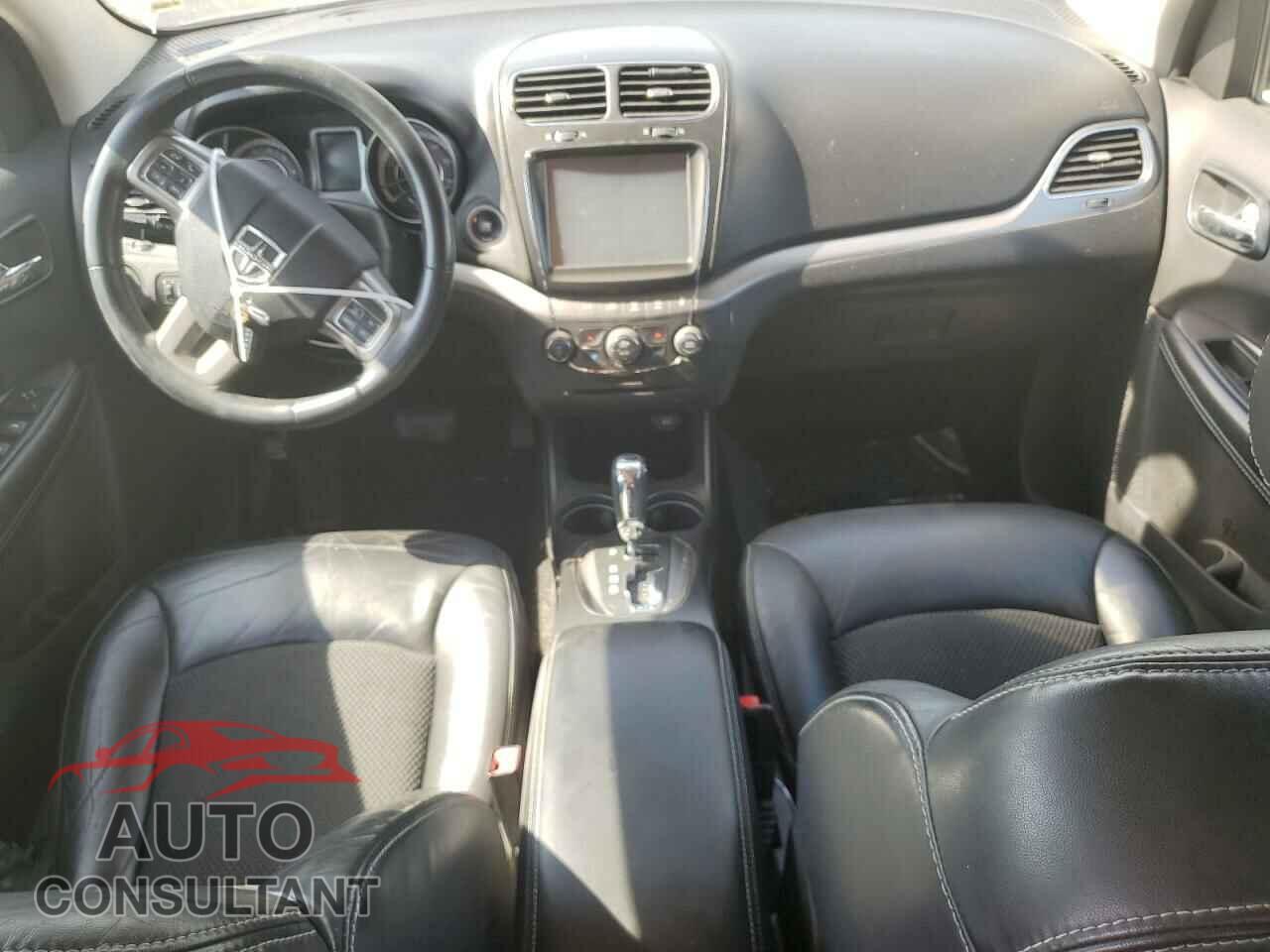 DODGE JOURNEY 2015 - 3C4PDCGG5FT697880