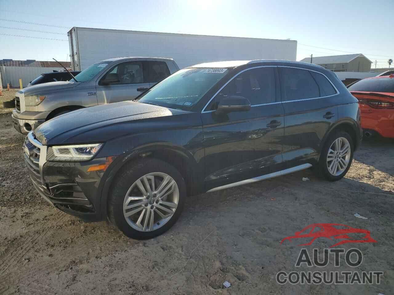 AUDI Q5 2018 - WA1BNAFY8J2175044