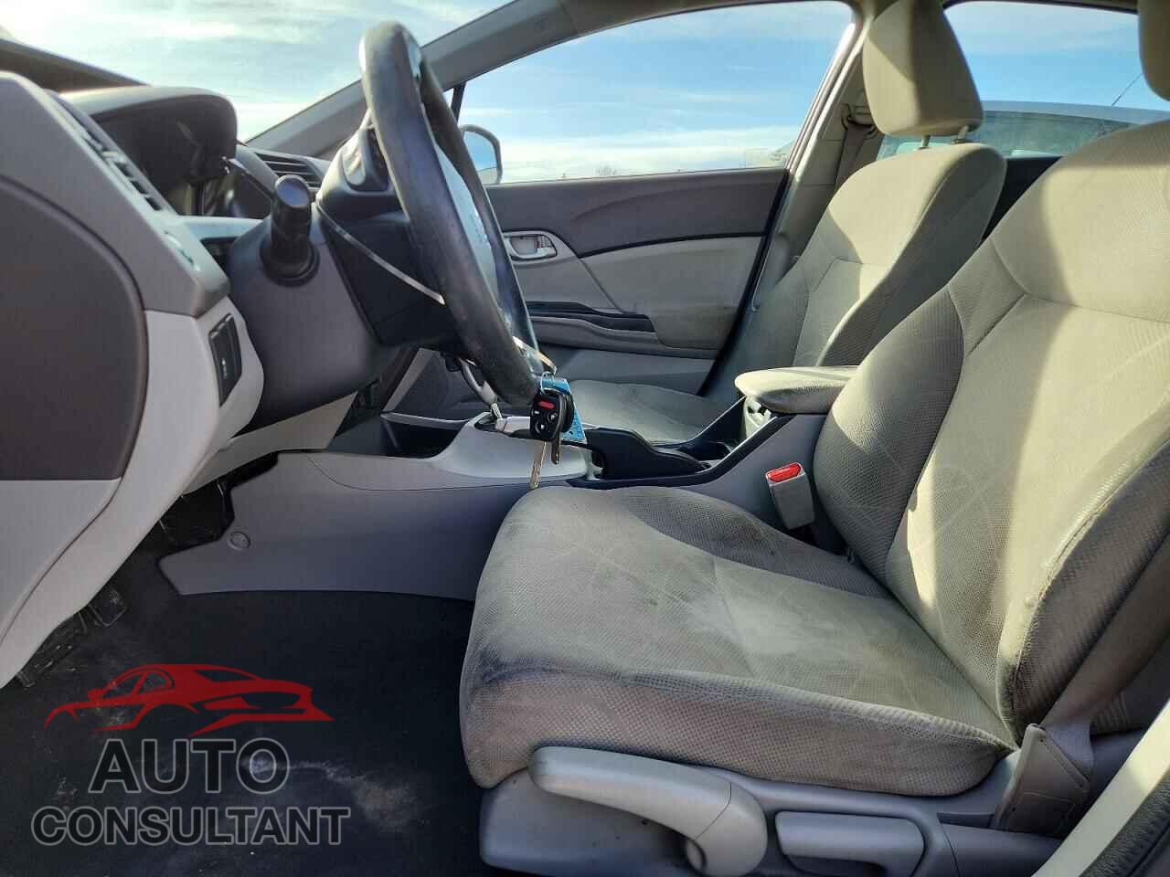 HONDA CIVIC 2012 - 2HGFB2F47CH062152