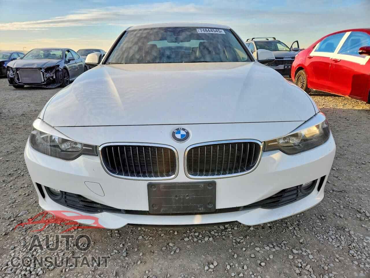 BMW 3 SERIES 2015 - WBA3C1C53FP853300