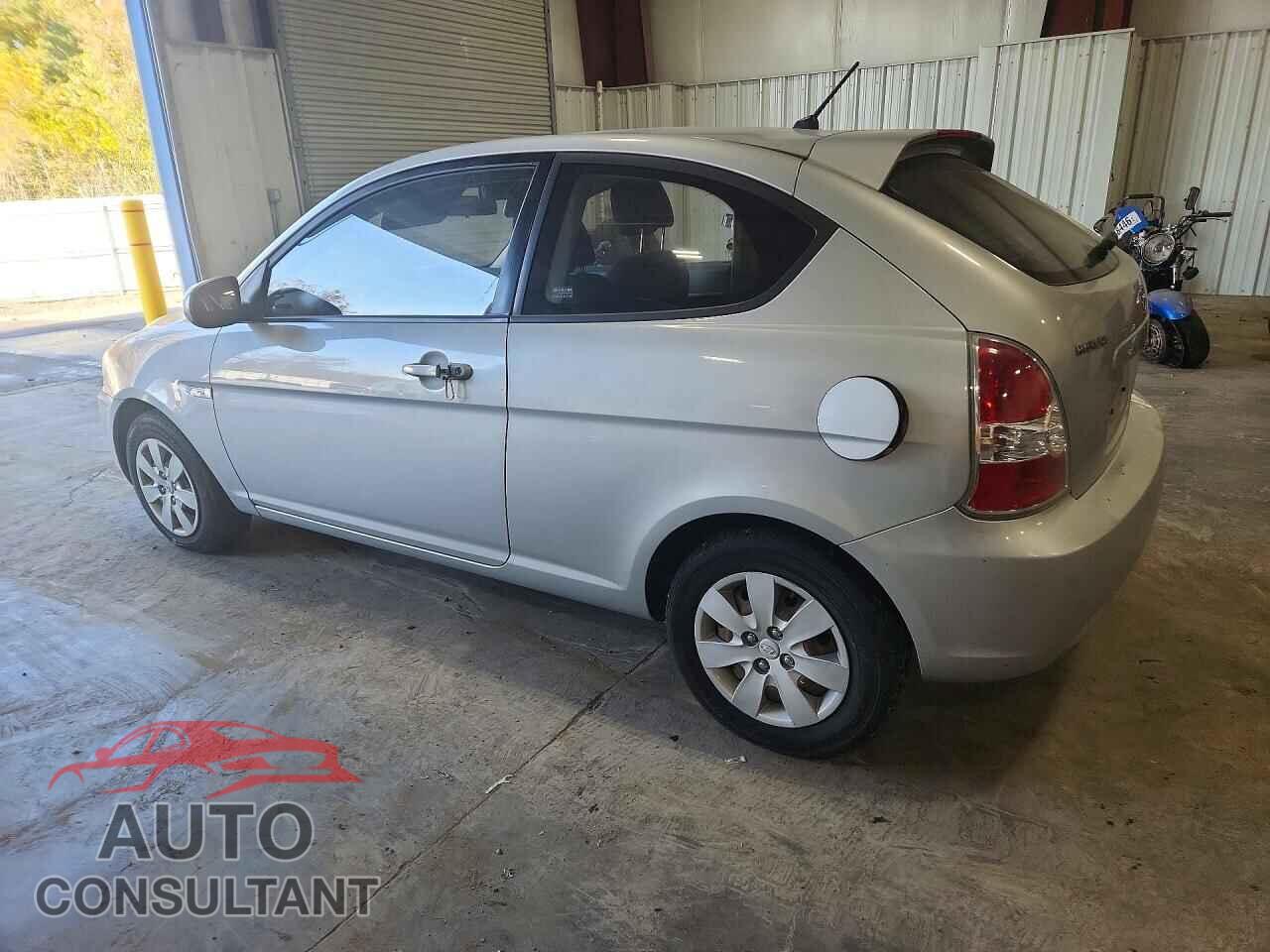 HYUNDAI ACCENT 2010 - KMHCM3AC1AU167260