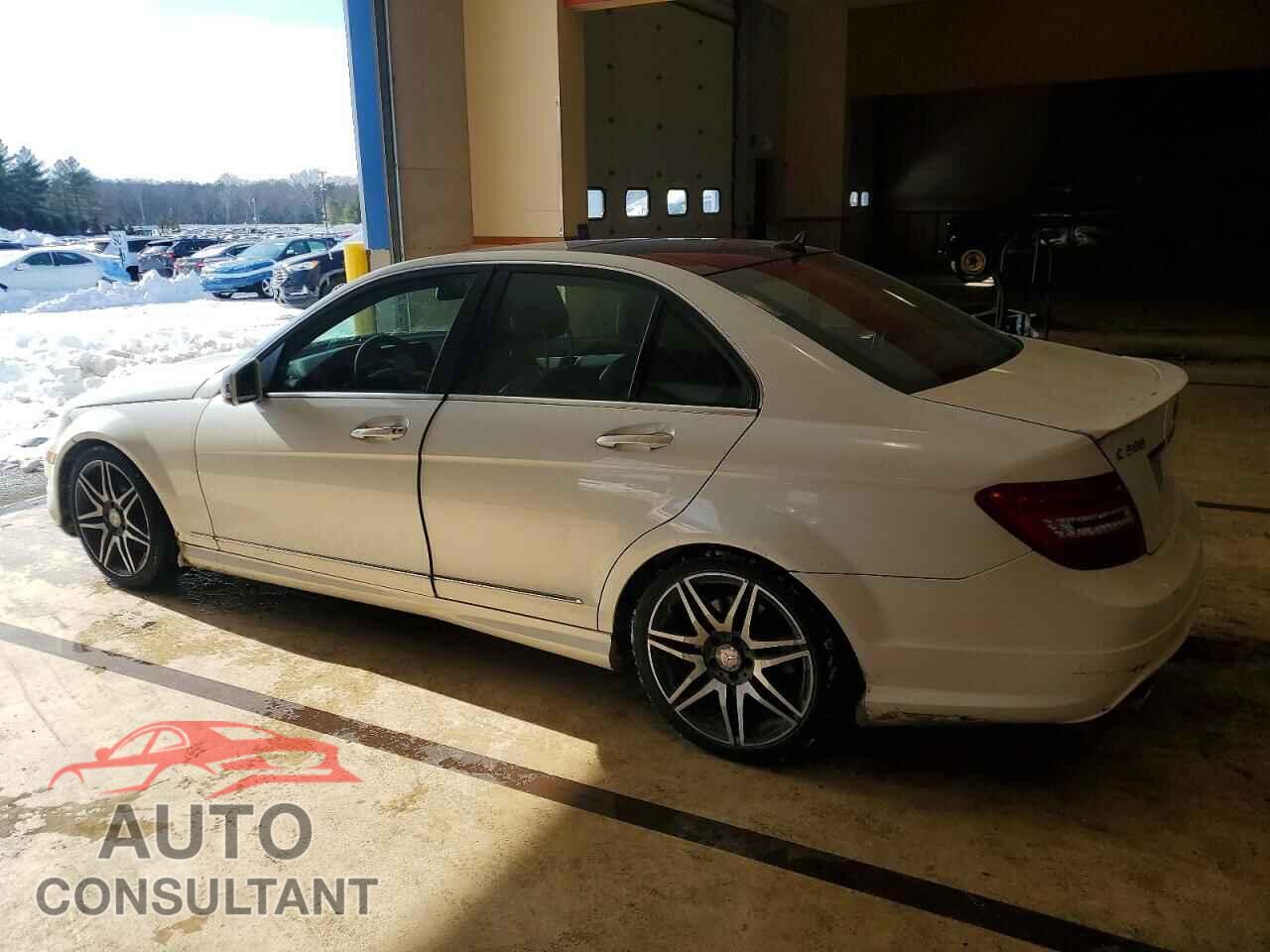 MERCEDES-BENZ C-CLASS 2014 - WDDGF8AB5EA929958