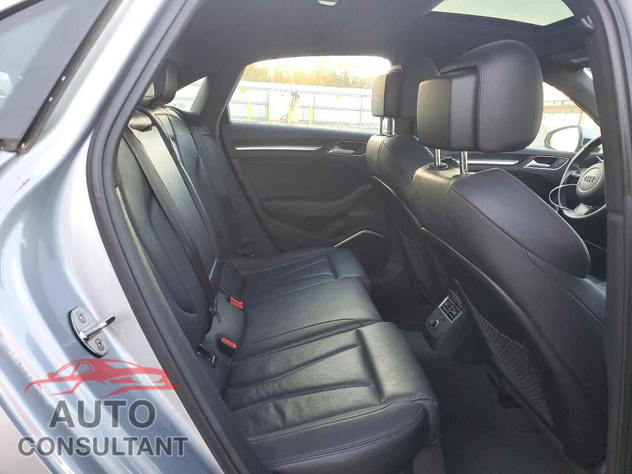AUDI A3 2015 - WAUEFGFF4F1127505