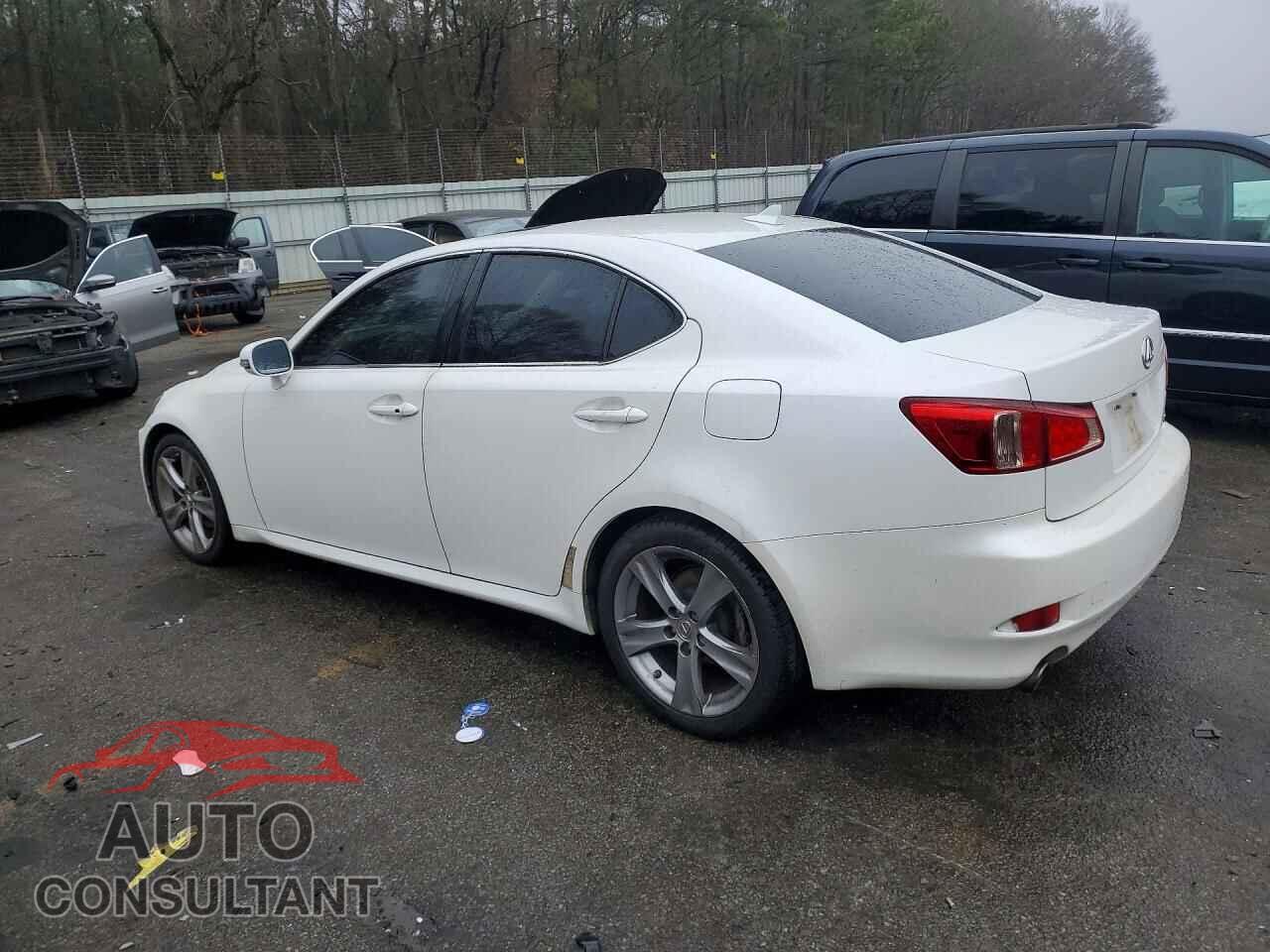 LEXUS IS 2012 - JTHBF5C23C5177665