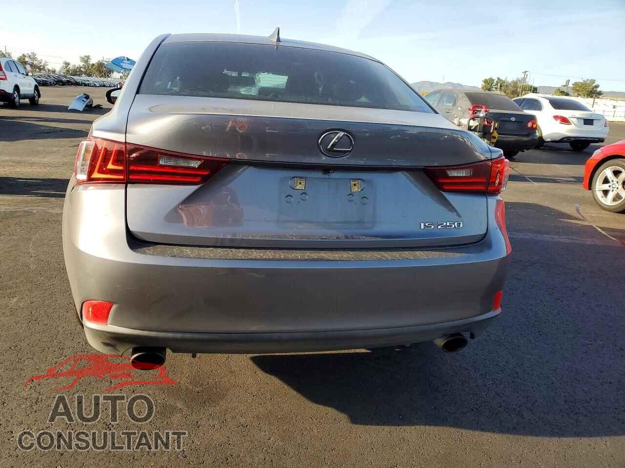 LEXUS IS 2014 - JTHBF1D24E5003095