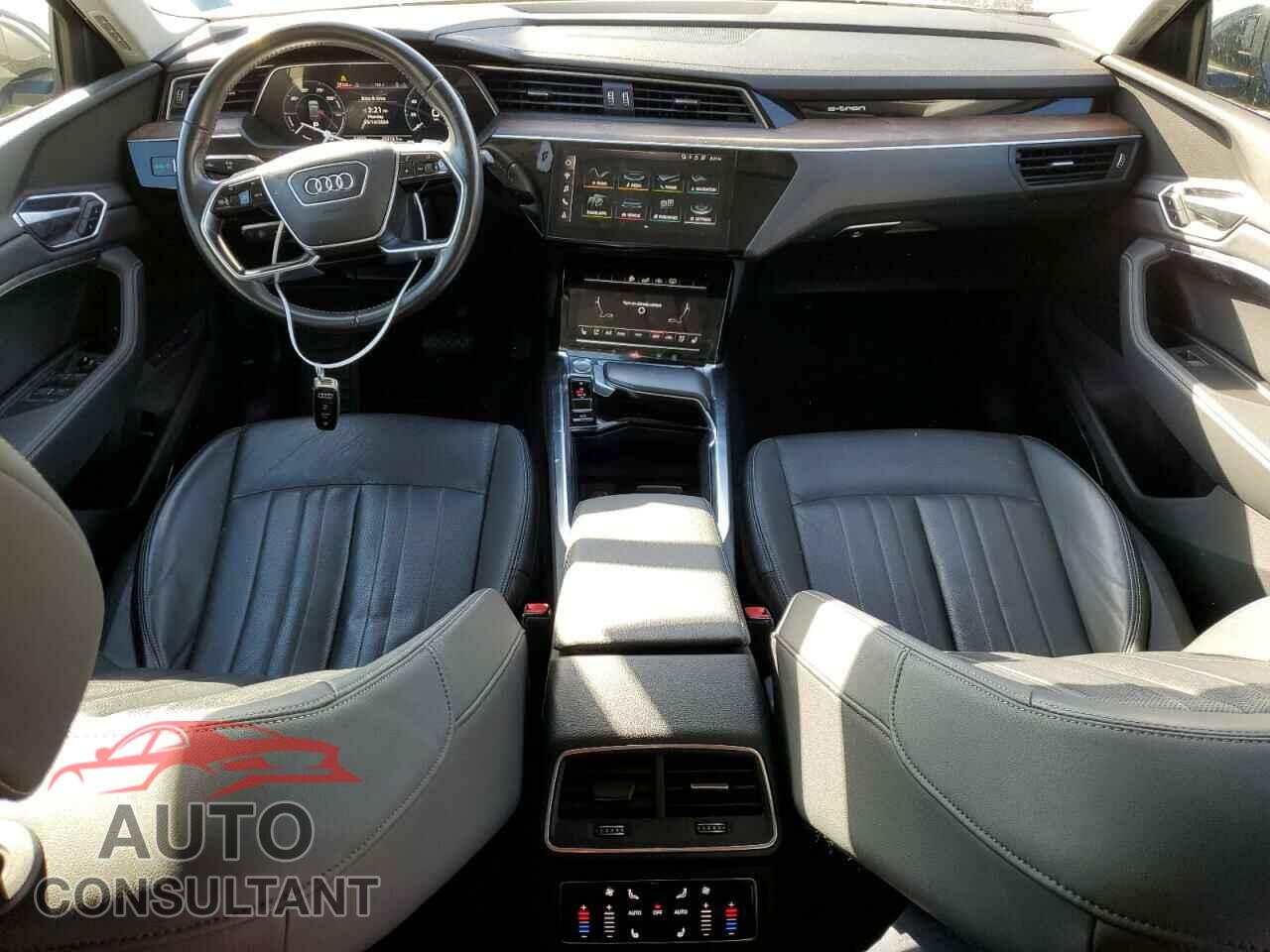 AUDI E-TRON 2020 - WA12ABGEXLB035697