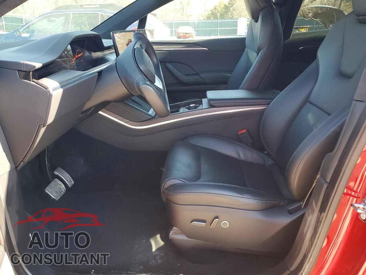 TESLA MODEL X 2023 - 7SAXCDE5XPF400504