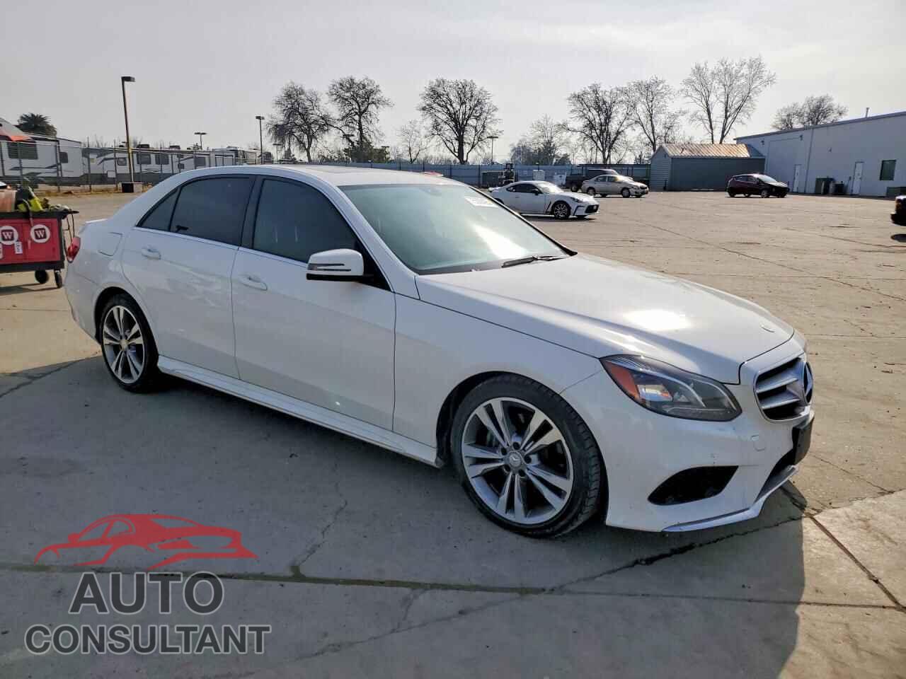 MERCEDES-BENZ E-CLASS 2014 - WDDHF5KB6EA881971