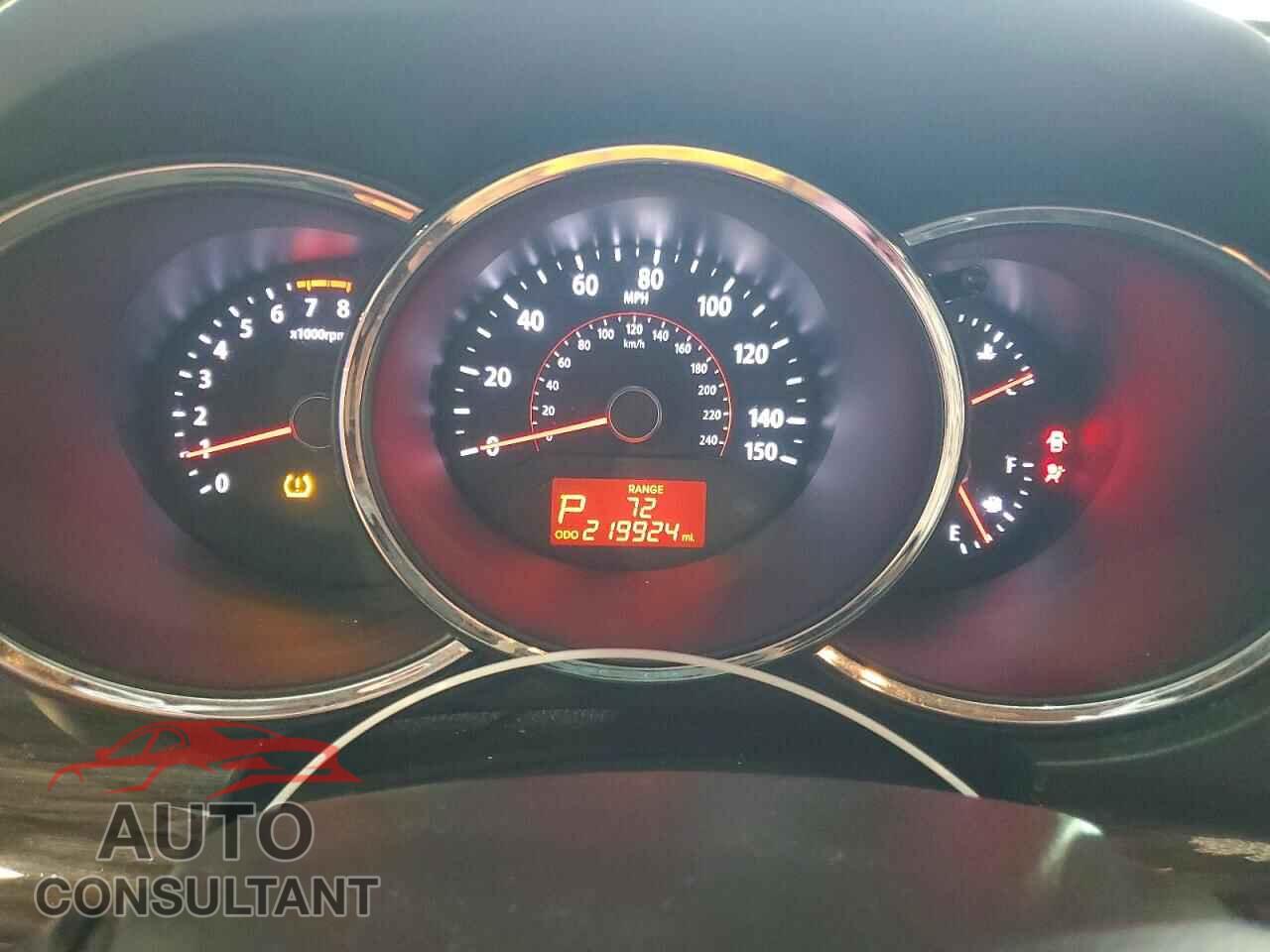 KIA SORENTO 2013 - 5XYKTDA29DG348886