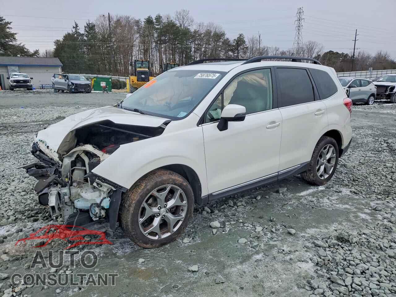 SUBARU FORESTER 2015 - JF2SJAUC6FH482100