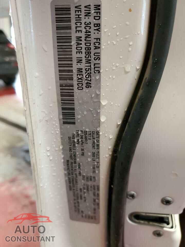 JEEP COMPASS 2021 - 3C4NJDBB5MT535746