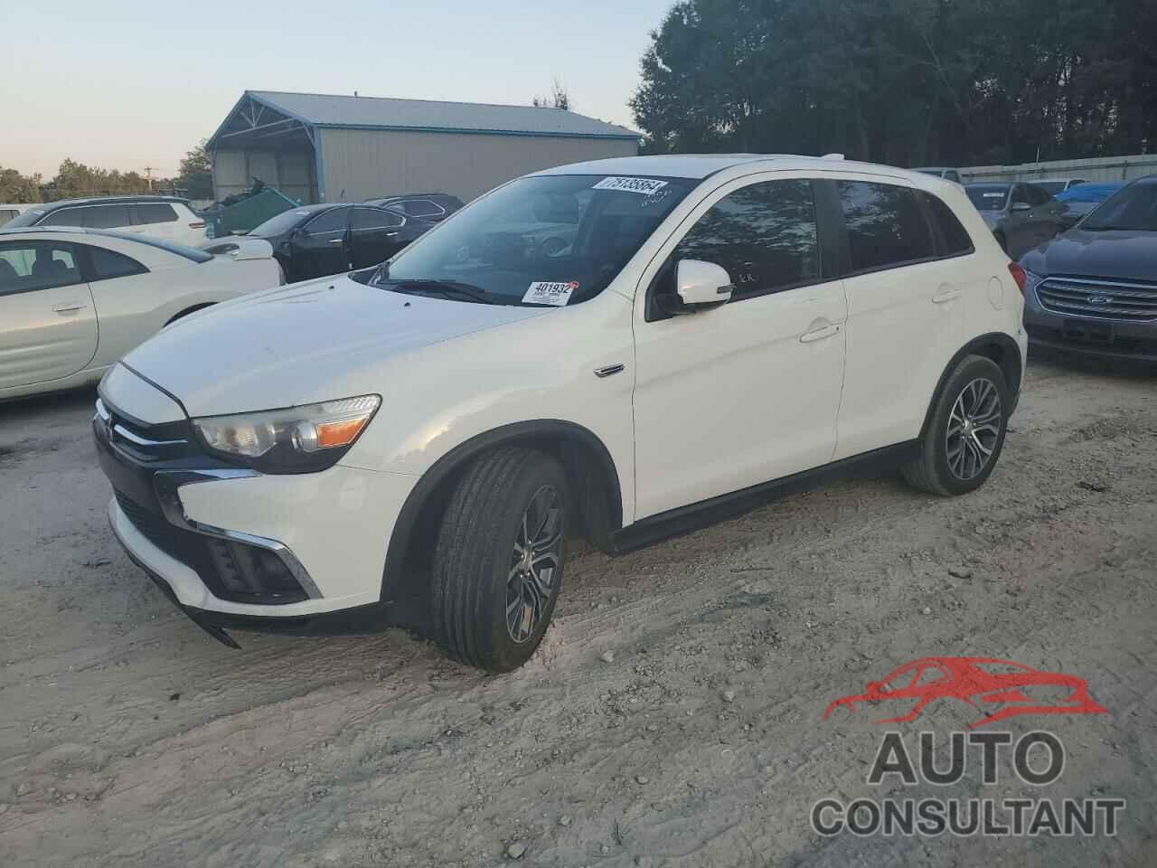 MITSUBISHI OUTLANDER 2019 - JA4AP3AU3KU014967