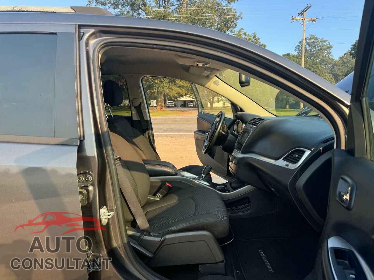 DODGE JOURNEY 2017 - 3C4PDCAB9HT586720