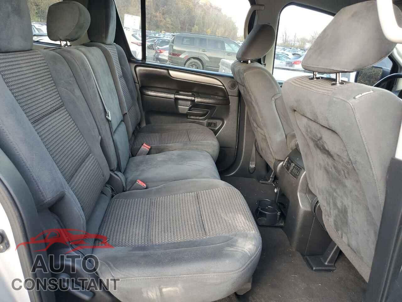 NISSAN ARMADA 2013 - 5N1AA0NC0DN608366