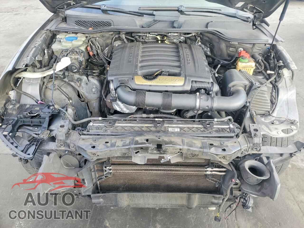 PORSCHE CAYENNE 2016 - WP1AA2A23GLA10400