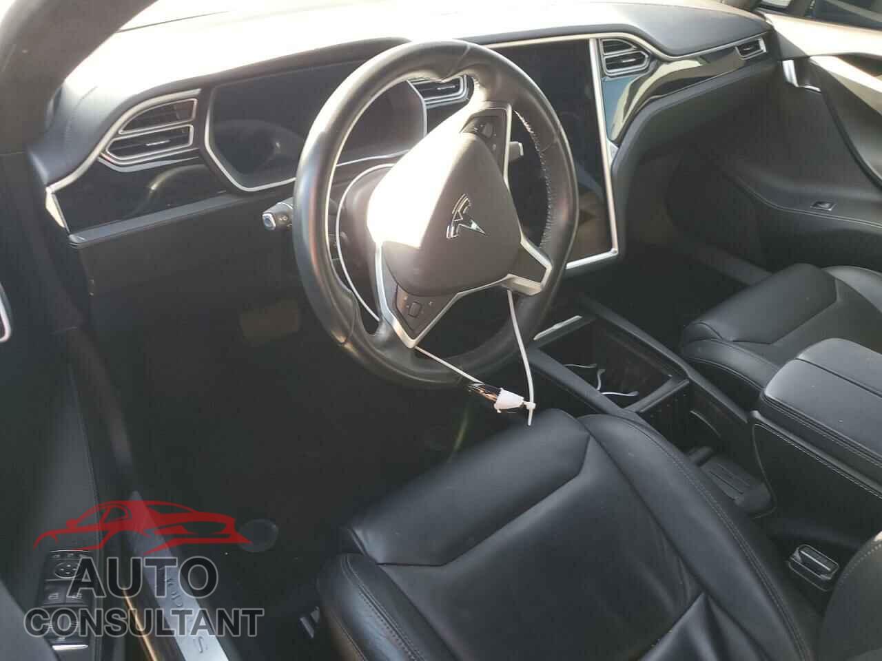 TESLA MODEL S 2017 - 5YJSA1E20HF179420