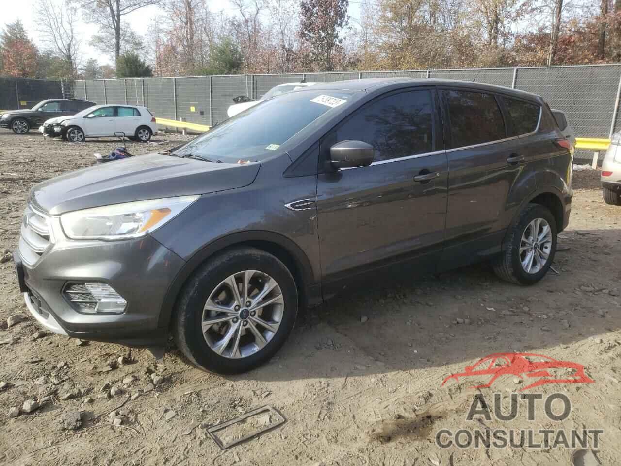 FORD ESCAPE 2017 - 1FMCU0GD3HUE62885